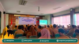 Tatalaksana dan Staf Kalurahan Giritirto mengikuti Rapat Koordinasi Pemangku Keistimewaan Tahun 2026